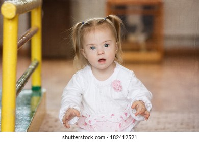 Surprised Girl Down Syndrome Stock Photo 182412521 | Shutterstock