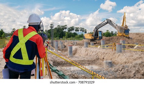 Survey Engineer In Construction Site Use Theodolite Mark A Concrete Pile Co Ordinate In Construction Site