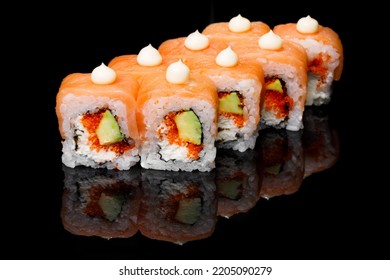 Sushi Roll Black Mirror Background 