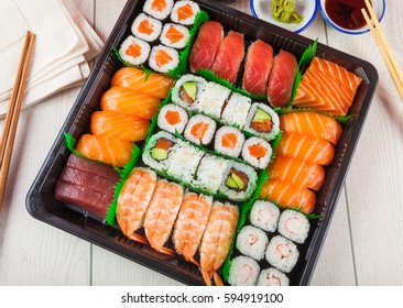 Sushi Takeaway Tray