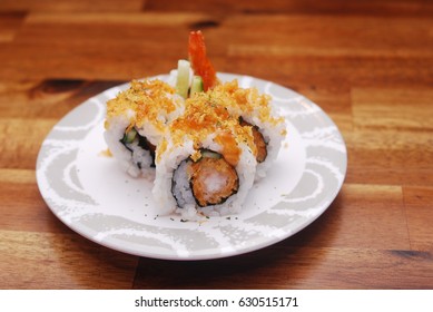 Sushi Train - Prawn Roll