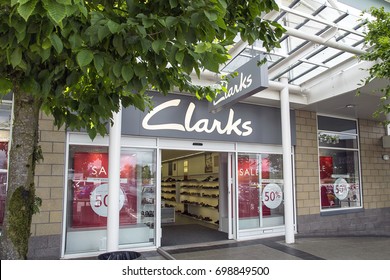 england clarks store