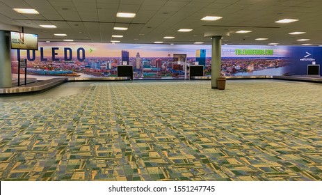 Swanton, OH / USA - April 14, 2019: Baggage Claim Area At The Toledo Express Airport In Swanton, Ohio.