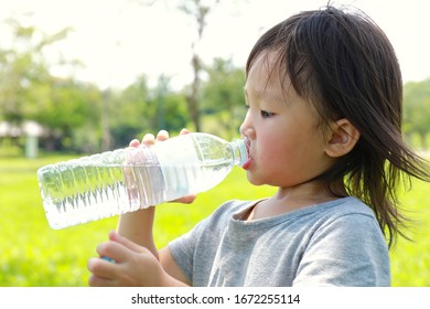 Sweaty Asian Girl Holding Plastic Bottle Stock Photo 1672255114 ...