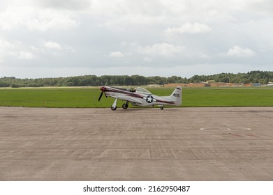 Göteborg, Sweden - August 29 2009: North American Aviation P-51D Mustang SE-BIL On Display.