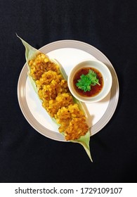 Sweet Corn Fritters With Sweet Chili Sauce