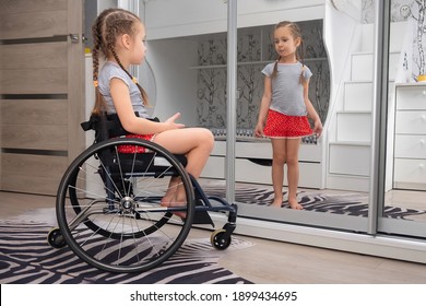 Fauteuil Roulant High Res Stock Images Shutterstock