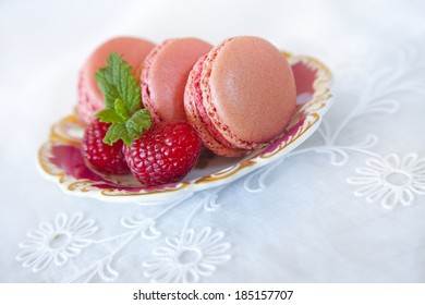 Sweet Macarons 