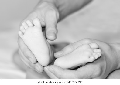 Sweet newborn baby feet