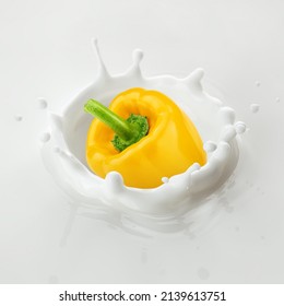 Sweet Pepper, Paprika Falls Into Milk, Yoghurt, Sour Cream, Splash