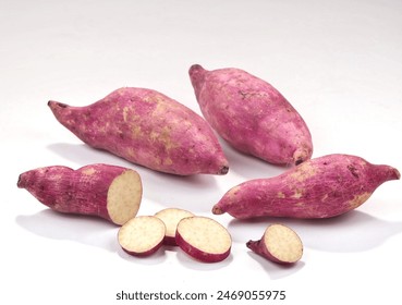 Sweet potatoes are tubers that are rich in nutrients and have various health benefits. - Powered by Shutterstock