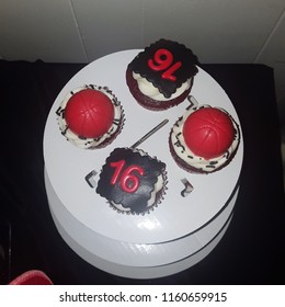 Sweet Sixteen Cake