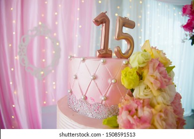 Sweet Sixteen Party, Decoration And Food