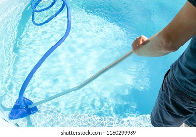 6,646 Pool cleaning Stock Photos, Images & Photography | Shutterstock