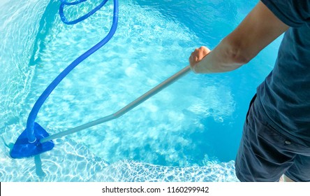 Swimm Pool Cleaning