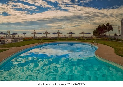 Swimming Pool On The Ocean. Great Place To Stay In USA. Maine. Saco Bay.