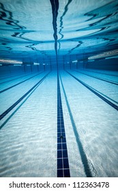 Swimming Pool Under Water ...