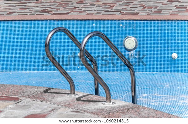 without air swimming pool