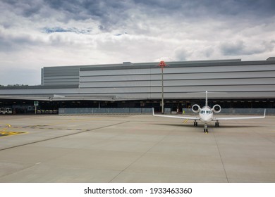 Zürich, Switzerland, Zurich Airport 6. May 2019.  Learjet 75 Ready To Take On Passengers For Charter Flight.  CPL Filter Was Used.