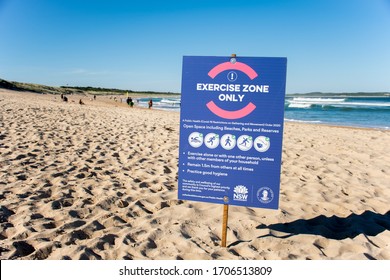 Sydney, Australia - 2020-04-17 Notice On The Wanda Beach: Exercise Zone Only. COVID-19 Restriction On Gathering And Movement. People Allowed To Swim, Run, Walk, Surf And Fishing On The Beach