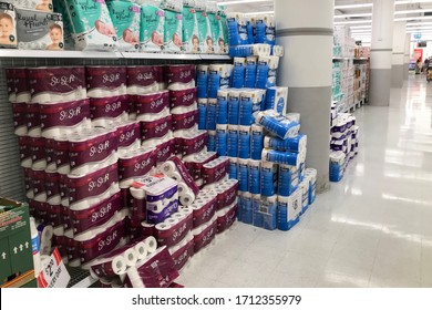 Sydney, Australia 2020-04-22 Toilet Paper Rolls Are Back On Shelfs Of Coles Westfiels Miranda Supermarket.