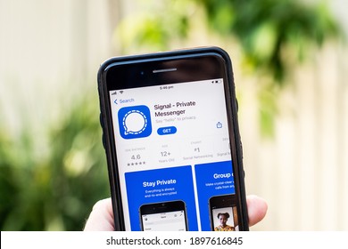 Sydney, Australia - 2021-01-17 Signal Messenger Social Networking App On The Phone Screen.
