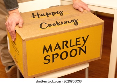 Sydney, Australia 2021-07-25 Marley Spoon Cardbord Box With Meal Kits. Australian Subscription Delivery Meal Kit Service.