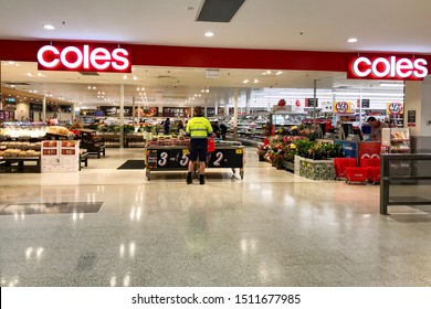 Sydney / Australia 21-09-2019: Entrance To  Coles Supermarket. Tradie  Entering The Store.Coles Is An Australian Supermarket, Retail And Consumer Services Chain