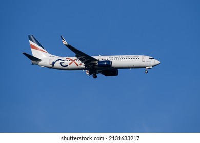 Sydney, Australia - February 17, 2022: Rex Airlines Boeing B737 Arriving At Sydney Airport