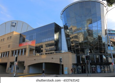 SYDNEY AUSTRALIA - MAY 30, 2017: Unidentified People Visit Lyric Theatre Sydney. Lyric Theatre Hosts Large Scale Musicals, Theatre Productions, Concerts, Opera And Ballet.