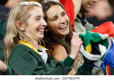 SYDNEY, AUSTRALIA - SEPTEMBER 3: Springboks Fans Celebrate A Try During The Rugby Championship Match Between The Australia Wallabies And South Africa Springboks At Allianz Stadium