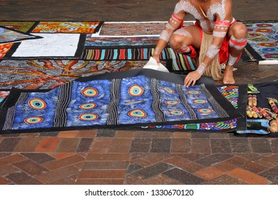 SYDNEY - FEB 21 2019:Indigenous Australian Aboriginal Male Artist  Selling Artwork In Sydney New South Wales, Australia. Aboriginal Australians Comprise 3.1% Of Australia's Population.