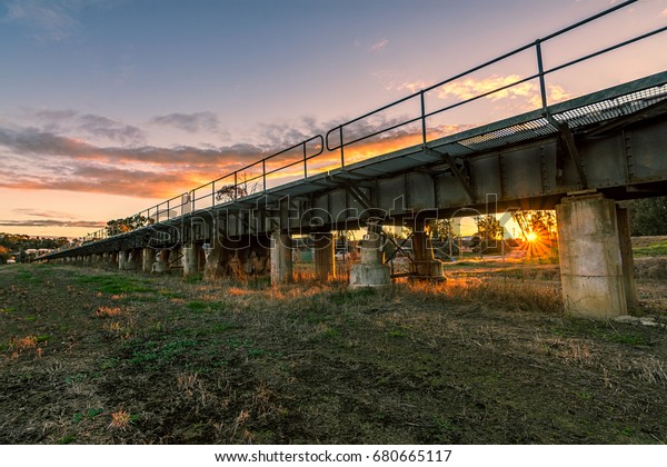 train travel wagga to melbourne