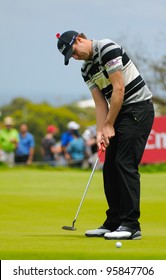 SYDNEY - NOV 11: Nick Watney Putts At The Emirates Australian Golf Open. Sydney - November 11, 2011