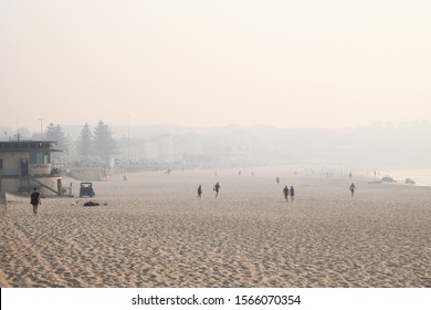 Sydney, NSW, Australia, November 21, 2019 Bushfire Smoke Haze Over Bondi Beach 