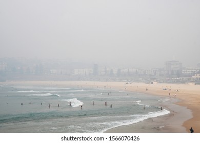 Sydney, NSW, Australia, November 21, 2019 Bushfire Smoke Haze Over Bondi Beach 