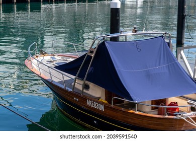 Sydney NSW Australia September 2021: An Elegant Old Fashioned Wooden Motor Boat