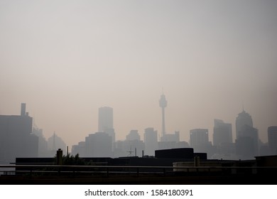 Sydney's CBD Covered In Haze From The Fires Around Sydney.