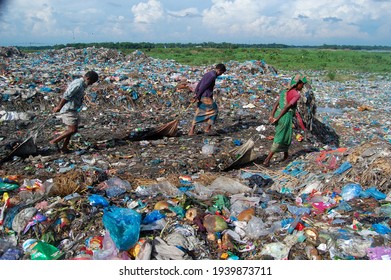 Sylhet, Bangladesh - 6 October 2015: Workers are working in Toxic waste dumping management with health risks without adequate safety.