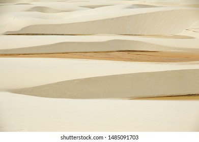 Symetry In Nature Dunes Sand