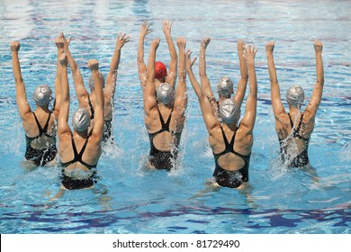 Synchronized Swimmers