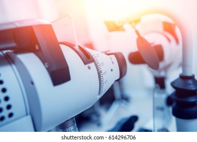 Synoptophore. Strabismus Treatment. Squint Test. Orthoptics. Visual Axis Deviation.