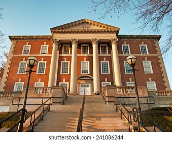 Syracuse , New York, USA. April 19,2014. Syracuse University Building