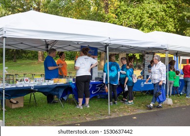 Syracuse, NY/ United States - September 28, 2019: JDRF One Walk, Long Branch Park Event Walkers, Volunteers And Sponsors Raise Money To Make Living With Type 1 Diabetes ,(T1D), Curing Children Donate 