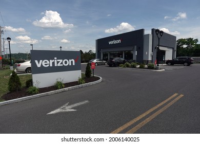 Syracuse, NY, USA. June 27th 2021. Verizon Retail Center