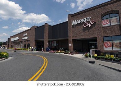 Syracuse, NY, USA. June 27th, 2021. Wegmans Market Cafe. 