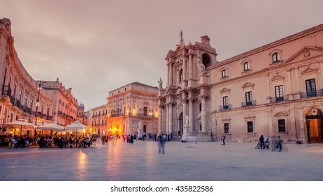 Syracuse, Sicily, Italy: the cathedral square