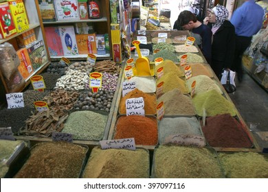 SYRIA, DAMASCUS, April 17,2007 - People At  The Central Market In Damascus (Al-Hamidiyah Souq In The Old City Of Damascus)