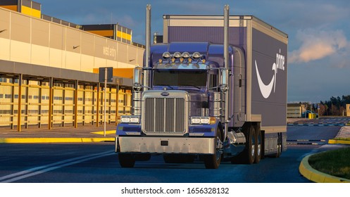 Amazon Truck Images Stock Photos Vectors Shutterstock