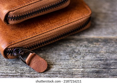 Tab Color Genuine Leather Men Or Women Zipper Wallet, Leather Industry Concept